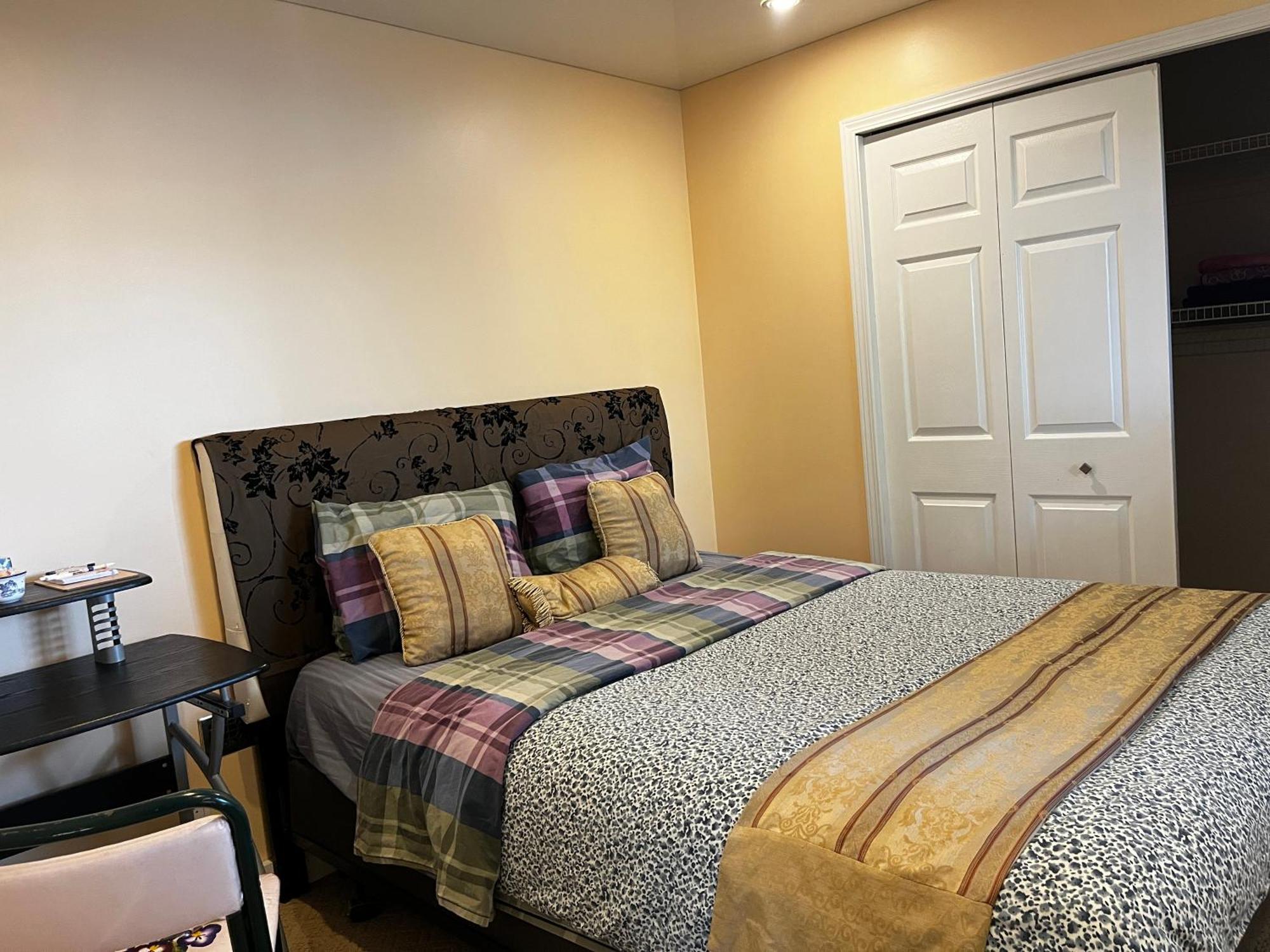 Citadel Hill Cr Community! Apartment YYC Екстериор снимка